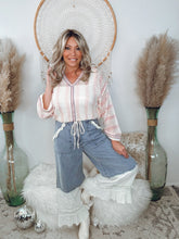 Load image into Gallery viewer, Step Into Spring Contrast Pants-Denim