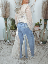 Load image into Gallery viewer, Amazing Lace Denim Jeans