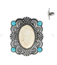 Load image into Gallery viewer, Square Scalloped Concho Stretch Ring