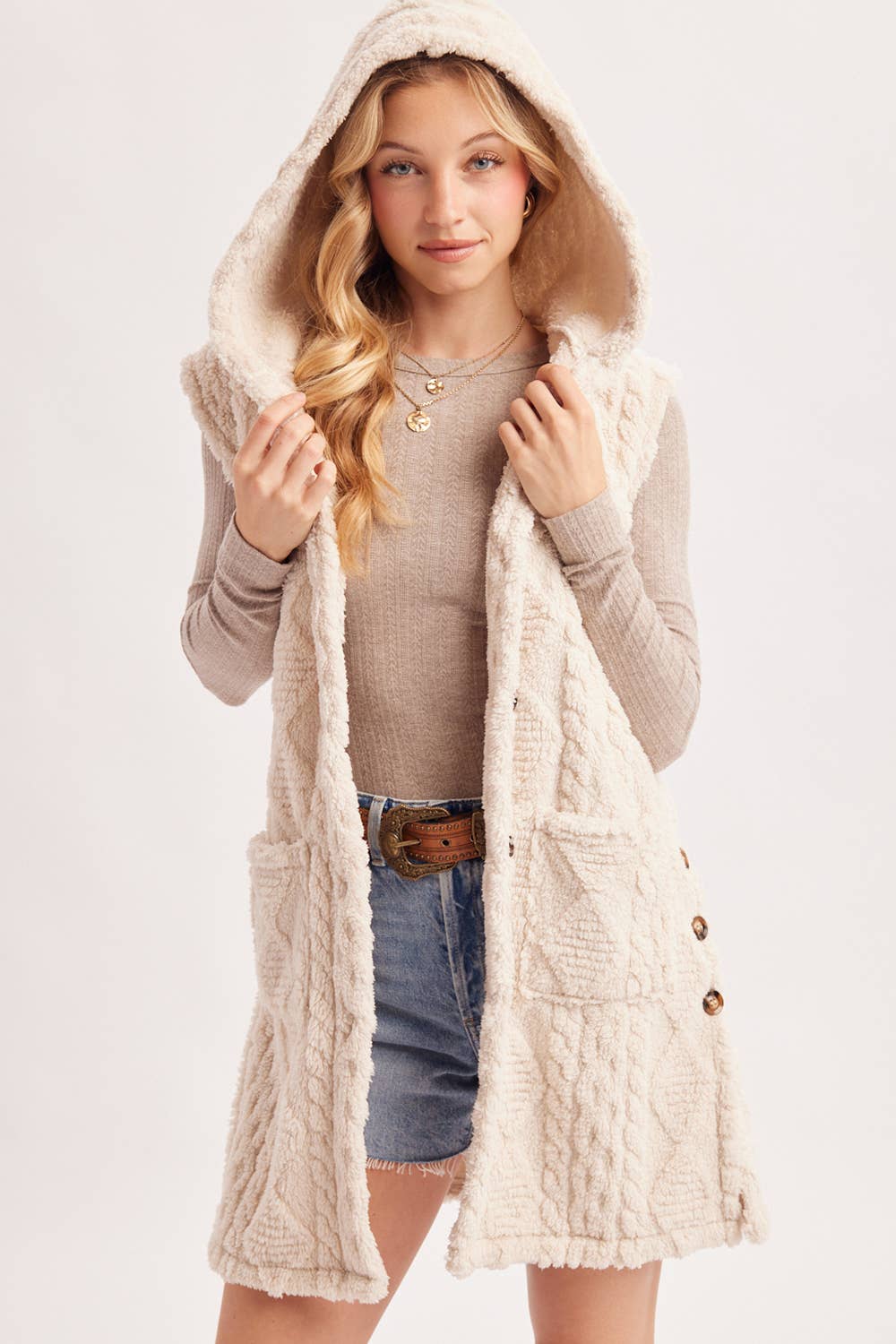 BOUCLE CABLE KNIT SWEATER HOODED VEST
