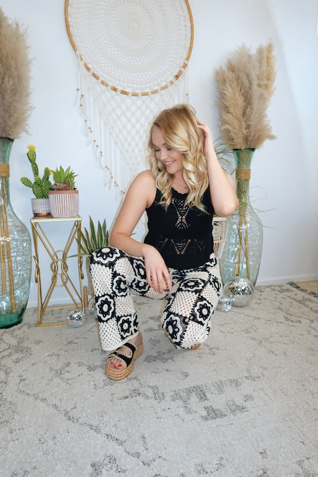 Floral Groove Crochet Pants-Black