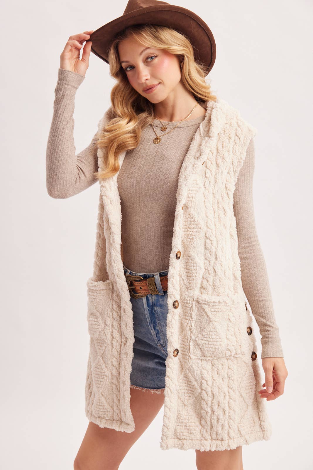 BOUCLE CABLE KNIT SWEATER HOODED VEST