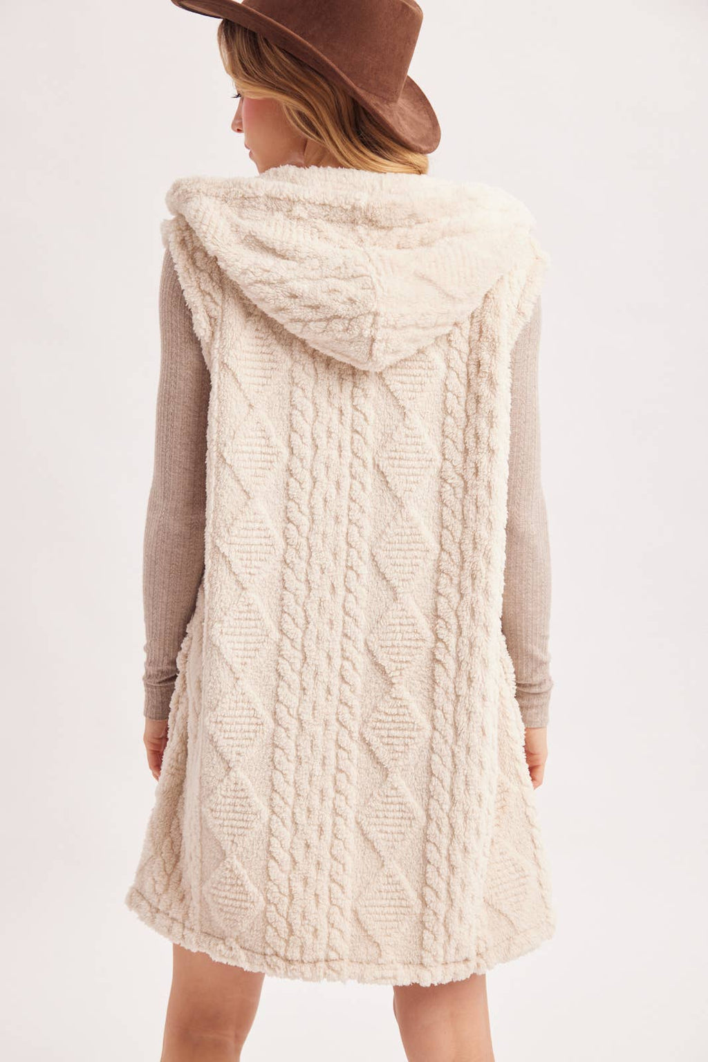 BOUCLE CABLE KNIT SWEATER HOODED VEST
