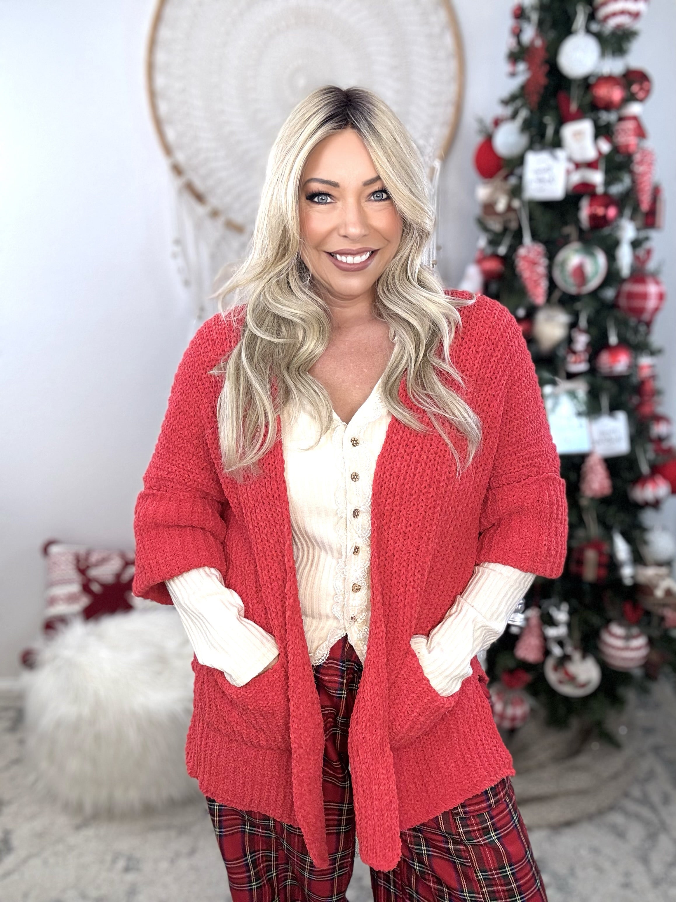 The Weekend Wanderer Cardigan-Red