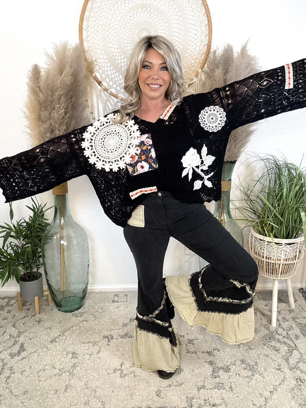 Gypsy Road Statement Flares-Black