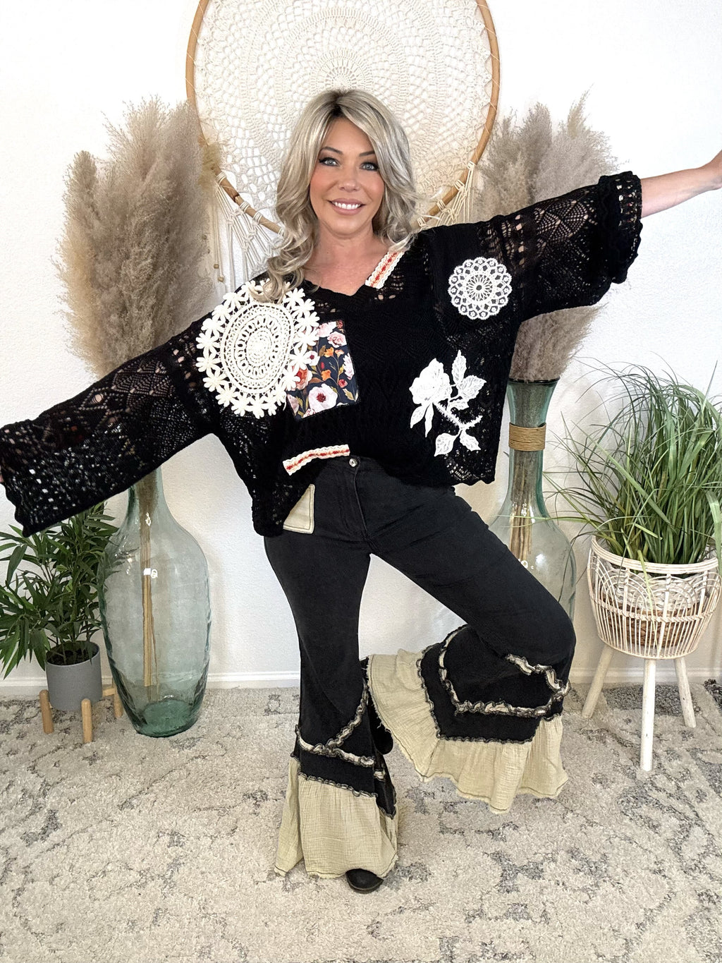 Gypsy Road Statement Flares-Black