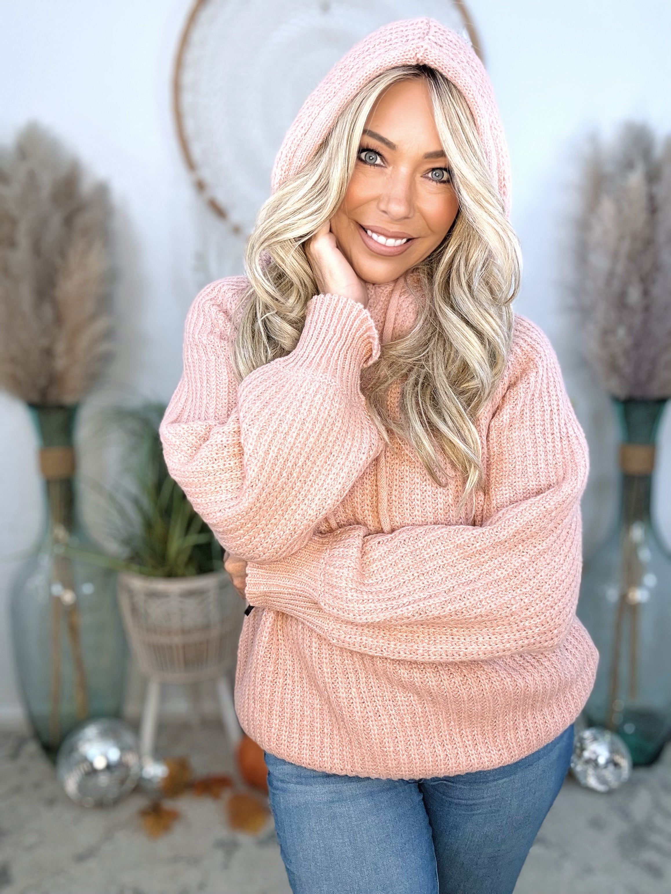 The Cloudknit Hooded Sweater-Pink