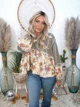 Load image into Gallery viewer, Heirloom Threads Sweater Top
