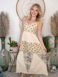 Meadow Glow Maxi Dress