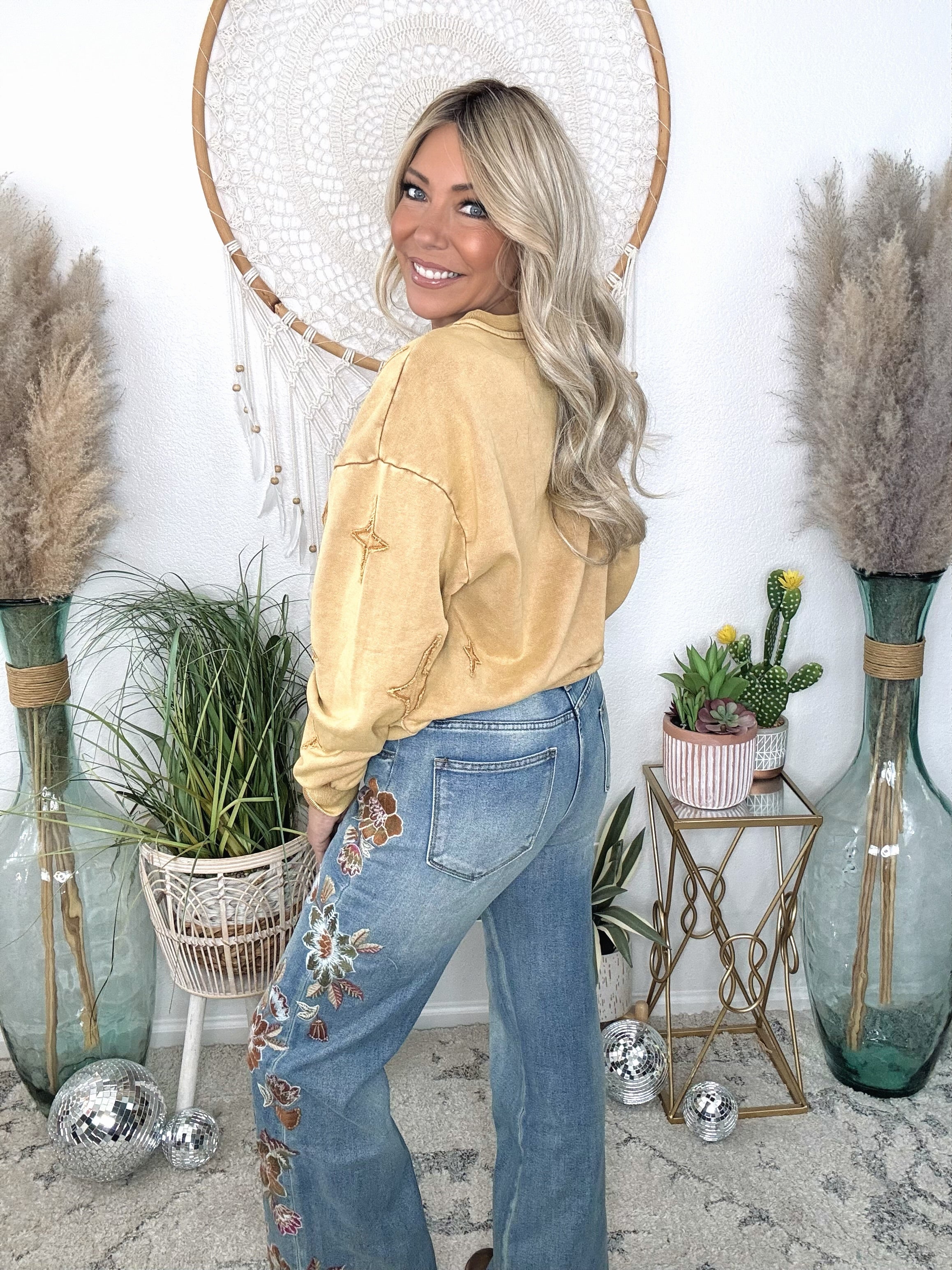 Yeehaw Acid Wash Pullover