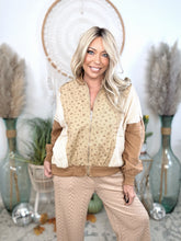 Load image into Gallery viewer, Prairie Blossom Patchwork Jacket
