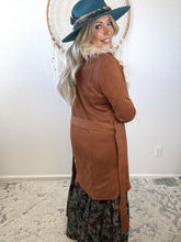 Load image into Gallery viewer, Winter Nomad Fur Collar Coat
