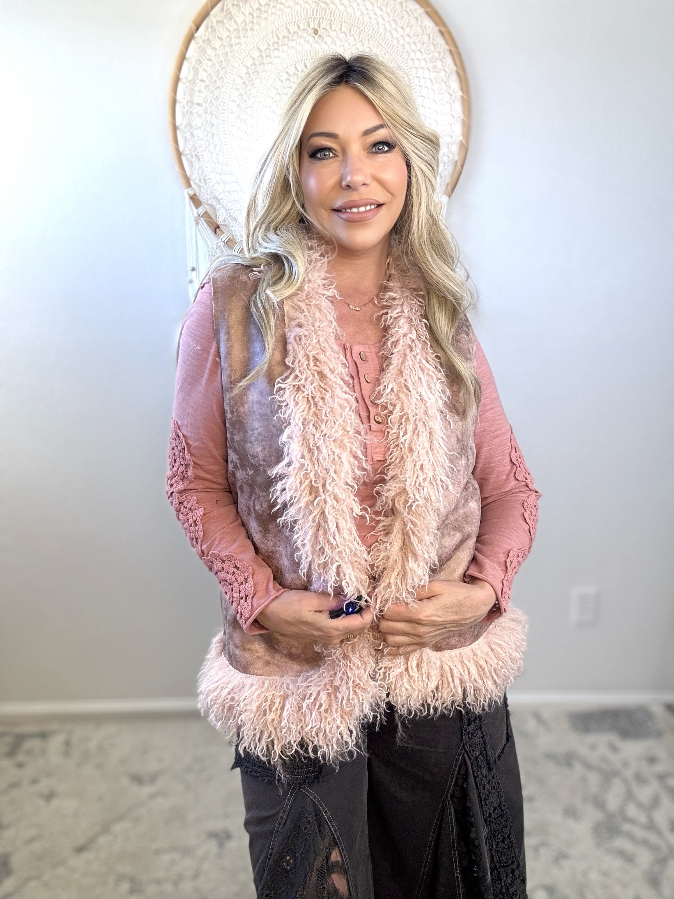 The Canyon Belle Fur Vest-Pink