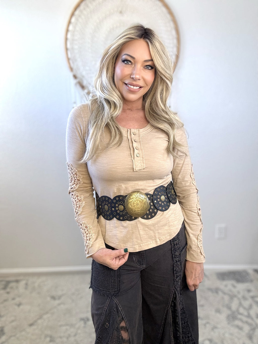 Wanderlight Crochet-Sleeve Henley-Mocha