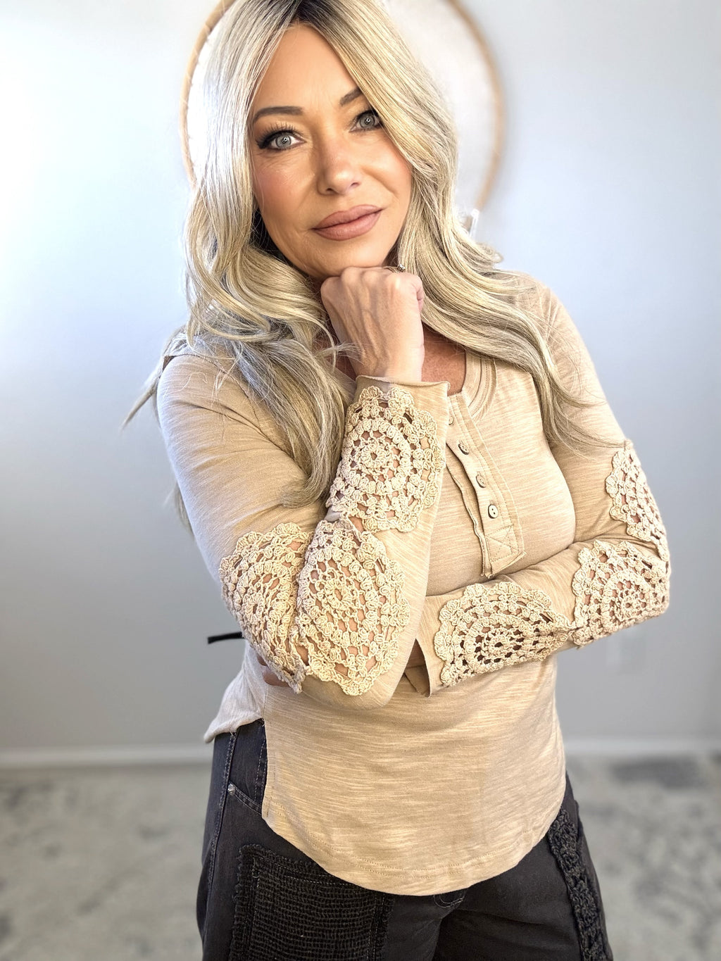 Wanderlight Crochet-Sleeve Henley-Mocha