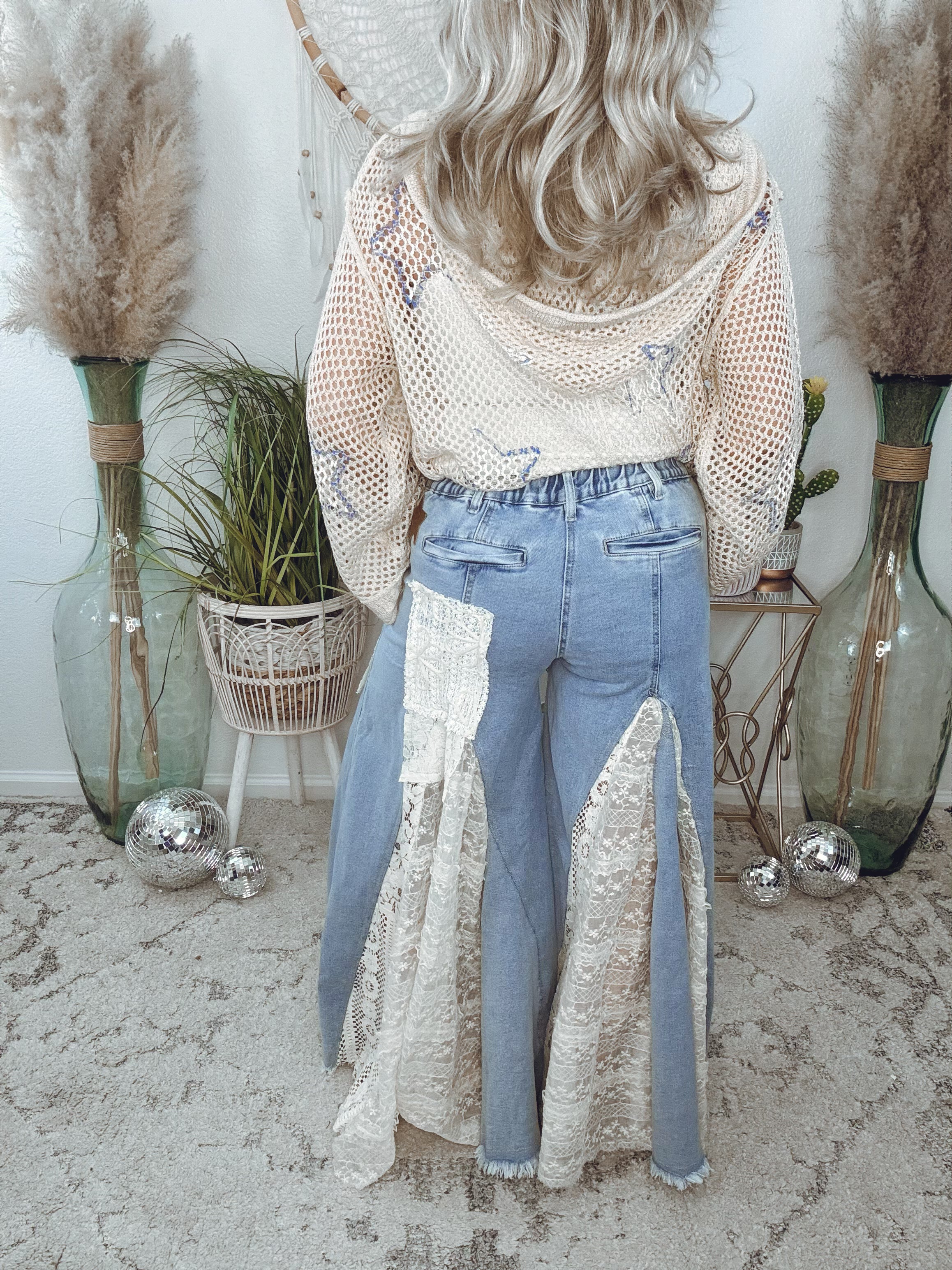 Amazing Lace Denim Jeans