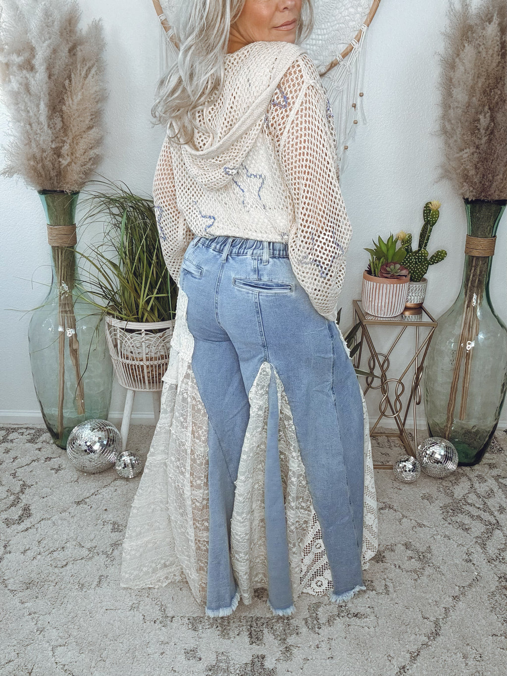 Amazing Lace Denim Jeans