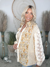 Load image into Gallery viewer, Vintage Fall Patchwork Shacket
