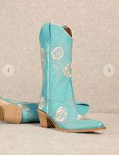 Load image into Gallery viewer, Rose Of Texas Embroidered Boots
