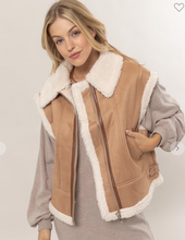 Load image into Gallery viewer, Winter Chic Suede Vest-Camel
