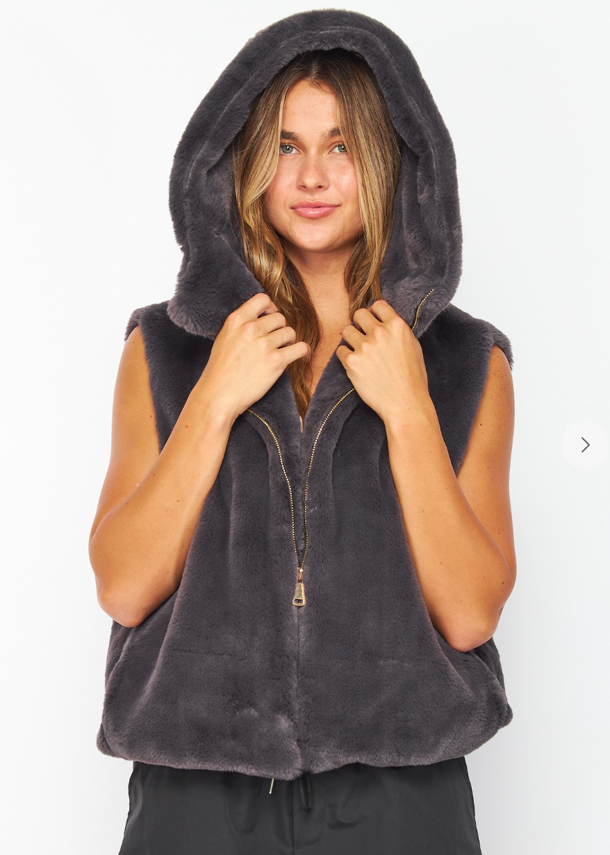 Chalet Faux Fur Vest-Charcoal