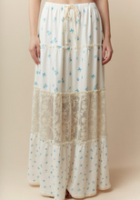 Load image into Gallery viewer, Meadow Muse Maxi Skirt
