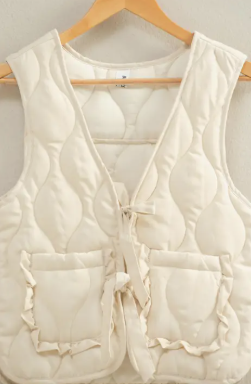 Chalet Charm Quilted Vest-Ivory