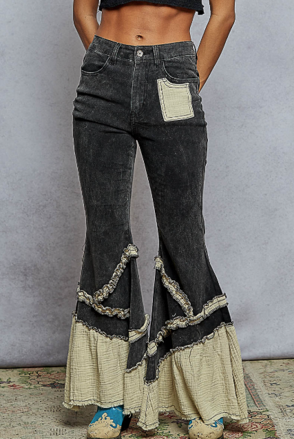 Gypsy Road Statement Flares-Black