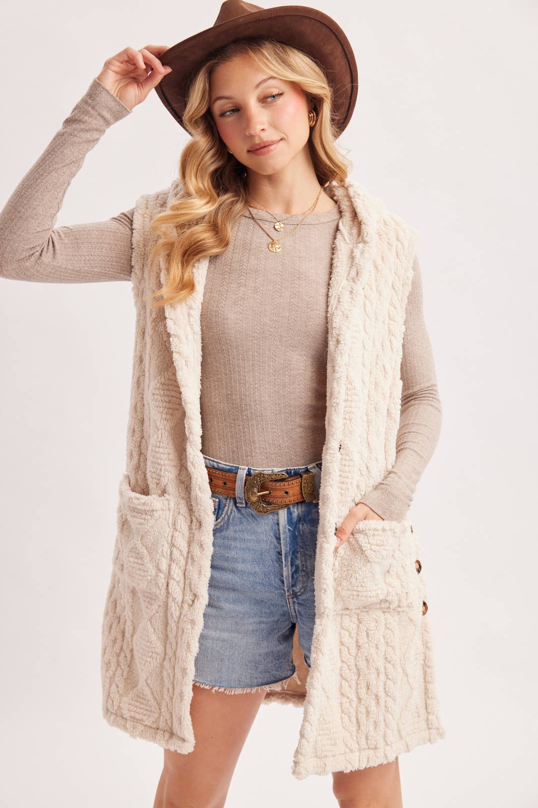 BOUCLE CABLE KNIT SWEATER HOODED VEST