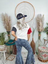 Load image into Gallery viewer, Oli &amp; Hali: You Are A Star Flare Jeans
