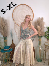 Load image into Gallery viewer, Amazing Lace Wide Leg Pants
