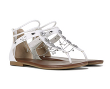 Load image into Gallery viewer, Elvie Bohemian Sandal
